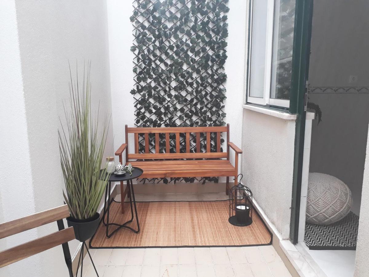 Apartamento Nas Olaias A 5 Minutos Da Faculdade Isel E Ist Lissabon Buitenkant foto