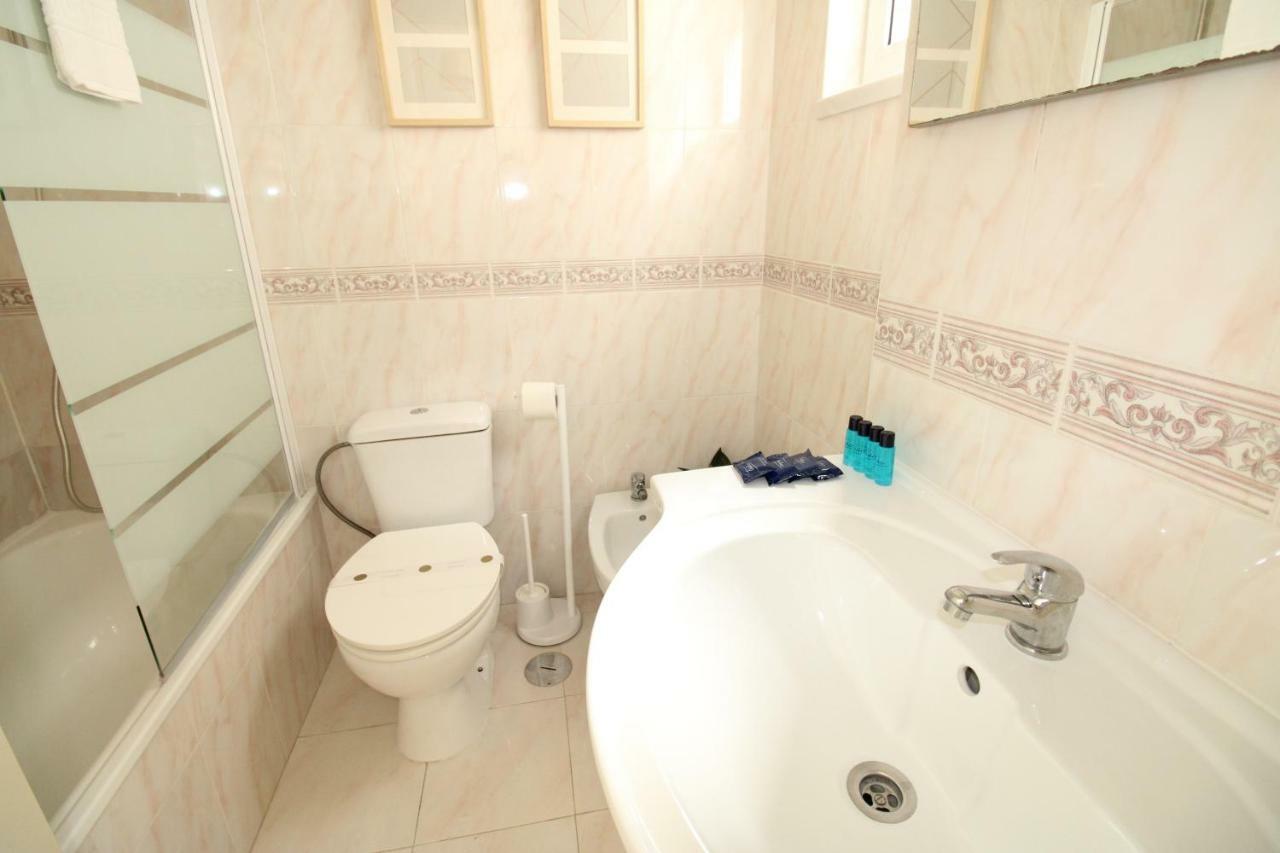 Apartamento Nas Olaias A 5 Minutos Da Faculdade Isel E Ist Lissabon Buitenkant foto